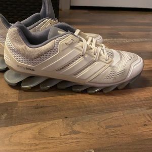 Adidas Spring Blade